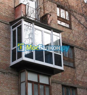 Остекление и отделка балкона в Мытищах