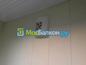 Отделка балкона и лоджии пластиковыми ПВХ панелями в Видном от компании МосБалкон