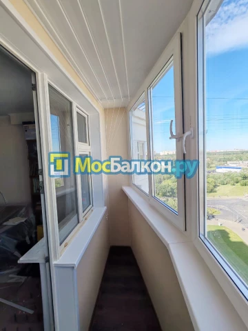 Тёплое остекление балкона в Москве – от 15500 руб/м2 | МосБалкон