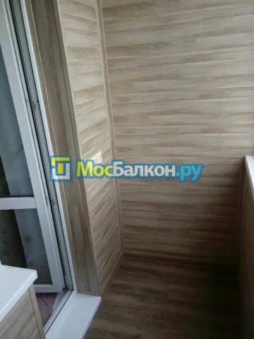 Отделка балкона и лоджии пластиковыми ПВХ панелями в Видном от компании МосБалкон