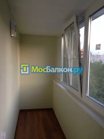 Отделка балкона и лоджии пластиковыми ПВХ панелями в Видном от компании МосБалкон